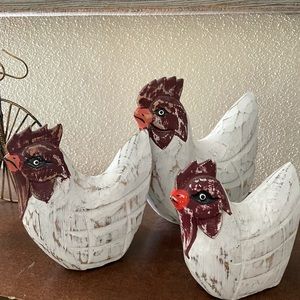 Wooden Hen Decorations